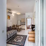 With Parking Space Baska Voda, Makarska - 301