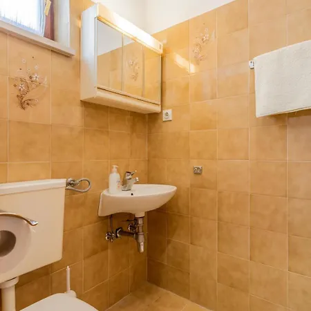 Apartment Apartments With A Parking Space Baska Voda, Makarska - 301 *