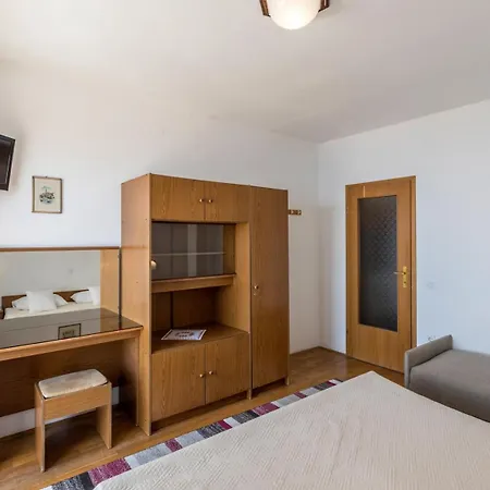 Apartments With A Parking Space Baska Voda, Makarska - 301 Apartment *