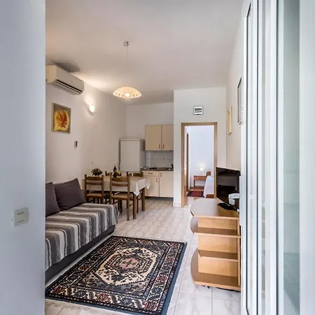 Apartments With A Parking Space Baska Voda, Makarska - 301